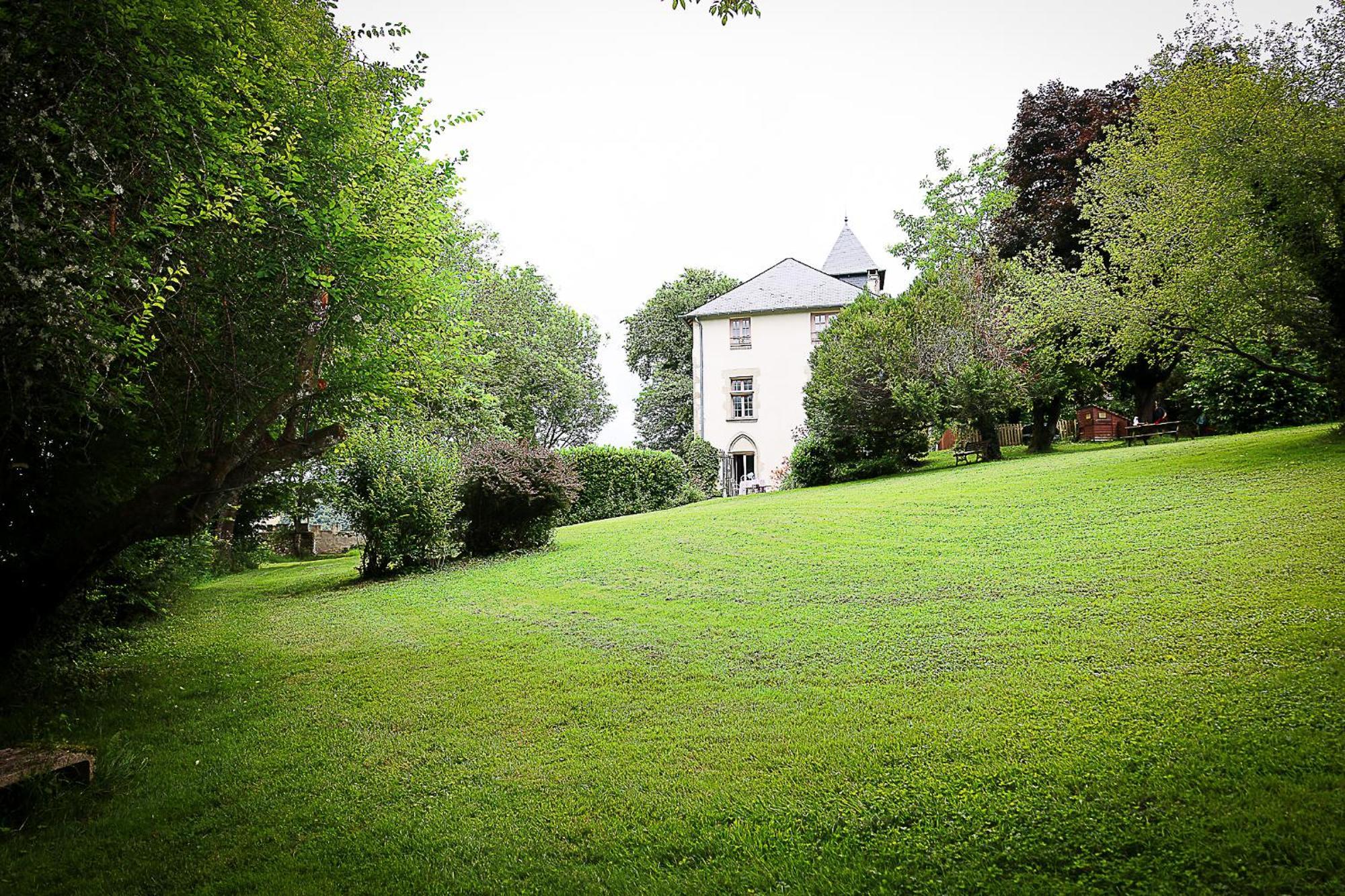Manoir XV Domaine De Peyrafort Tulle Buitenkant foto