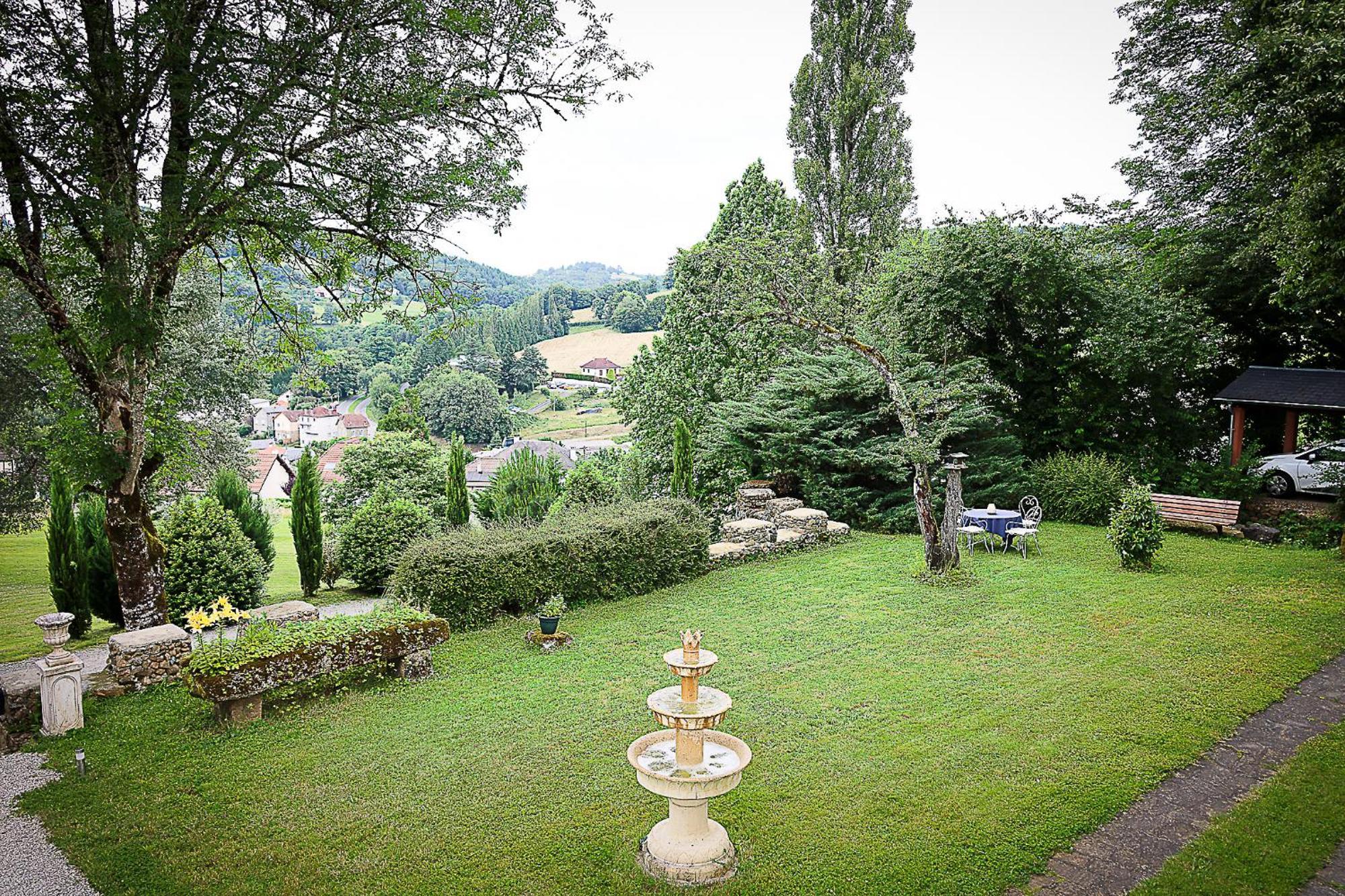 Manoir XV Domaine De Peyrafort Tulle Buitenkant foto